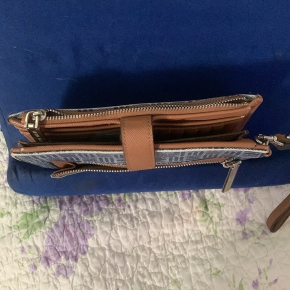 Anne Klein Wallet Cardholder - Picture 3 of 6